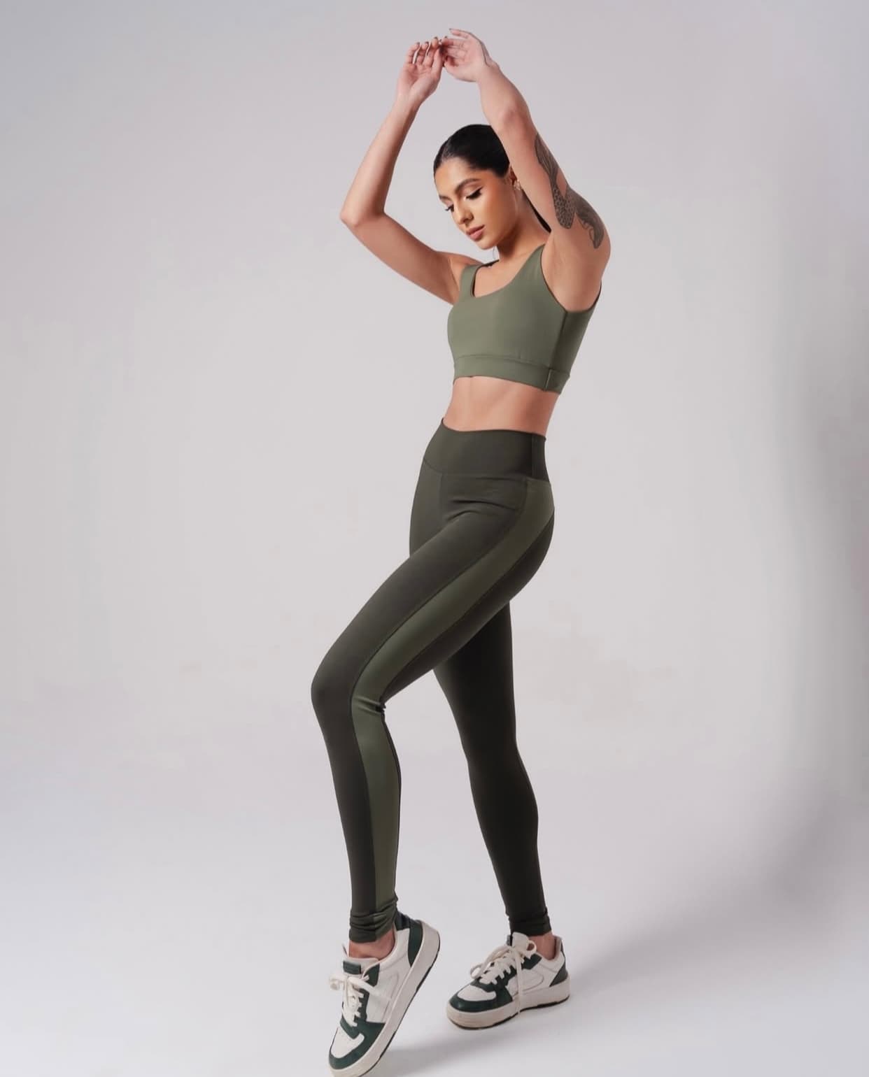 CONJUNTO LEGGING SUELI